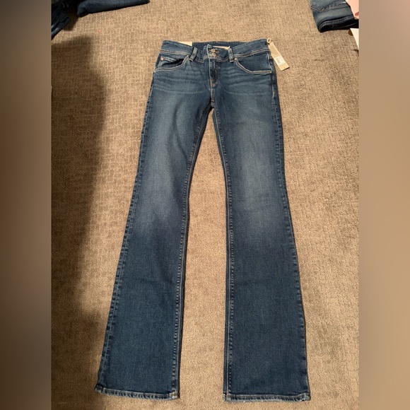 Hudson Denim Beth Mid-rise Baby Boot jeans - Picture 2 of 10